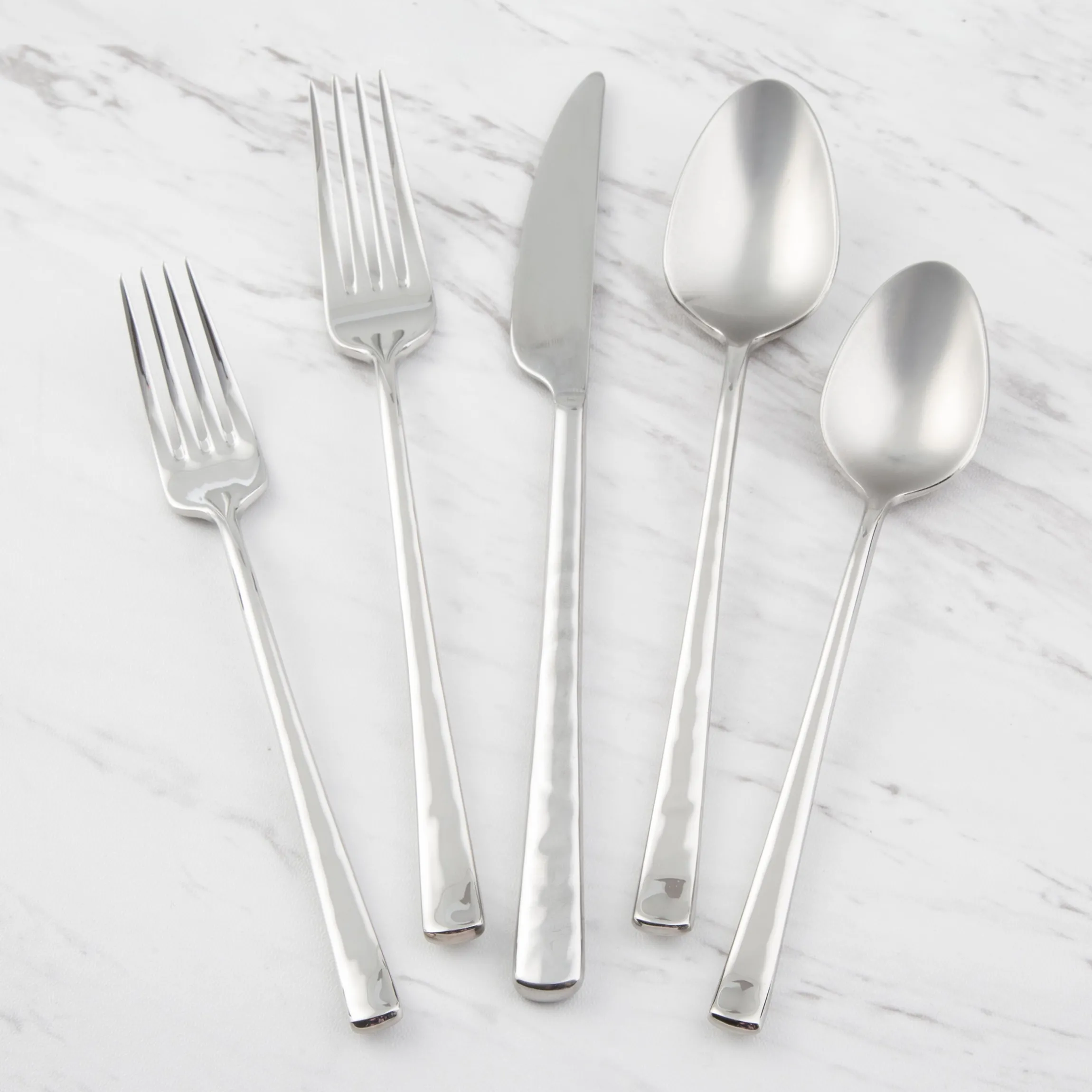 Almada 20-Piece Flatware Set