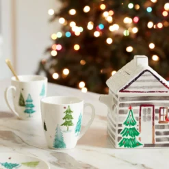 Balsam Lane Mugs, Set of 4