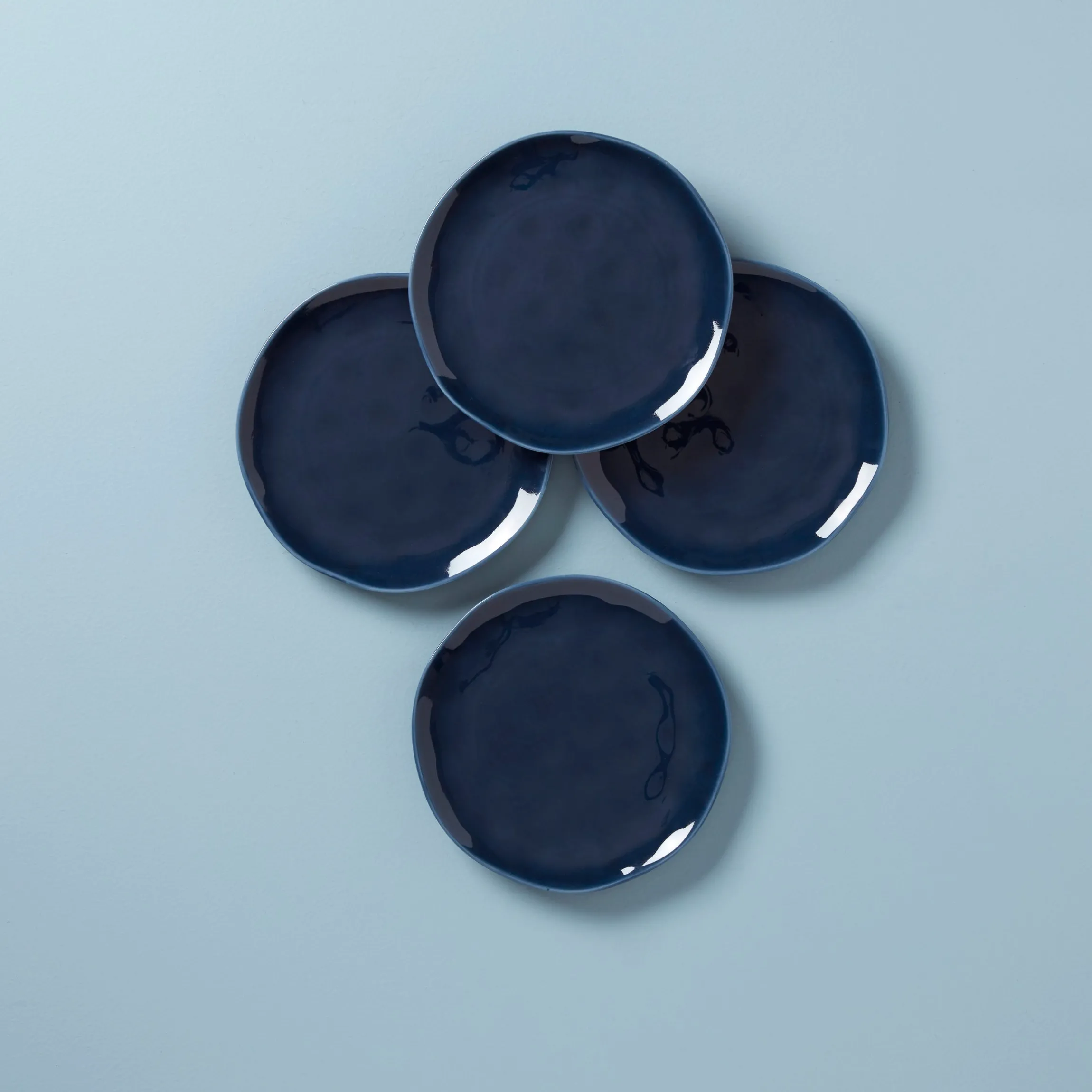 Bay Colors Blue Accent Plates, Set of 4
