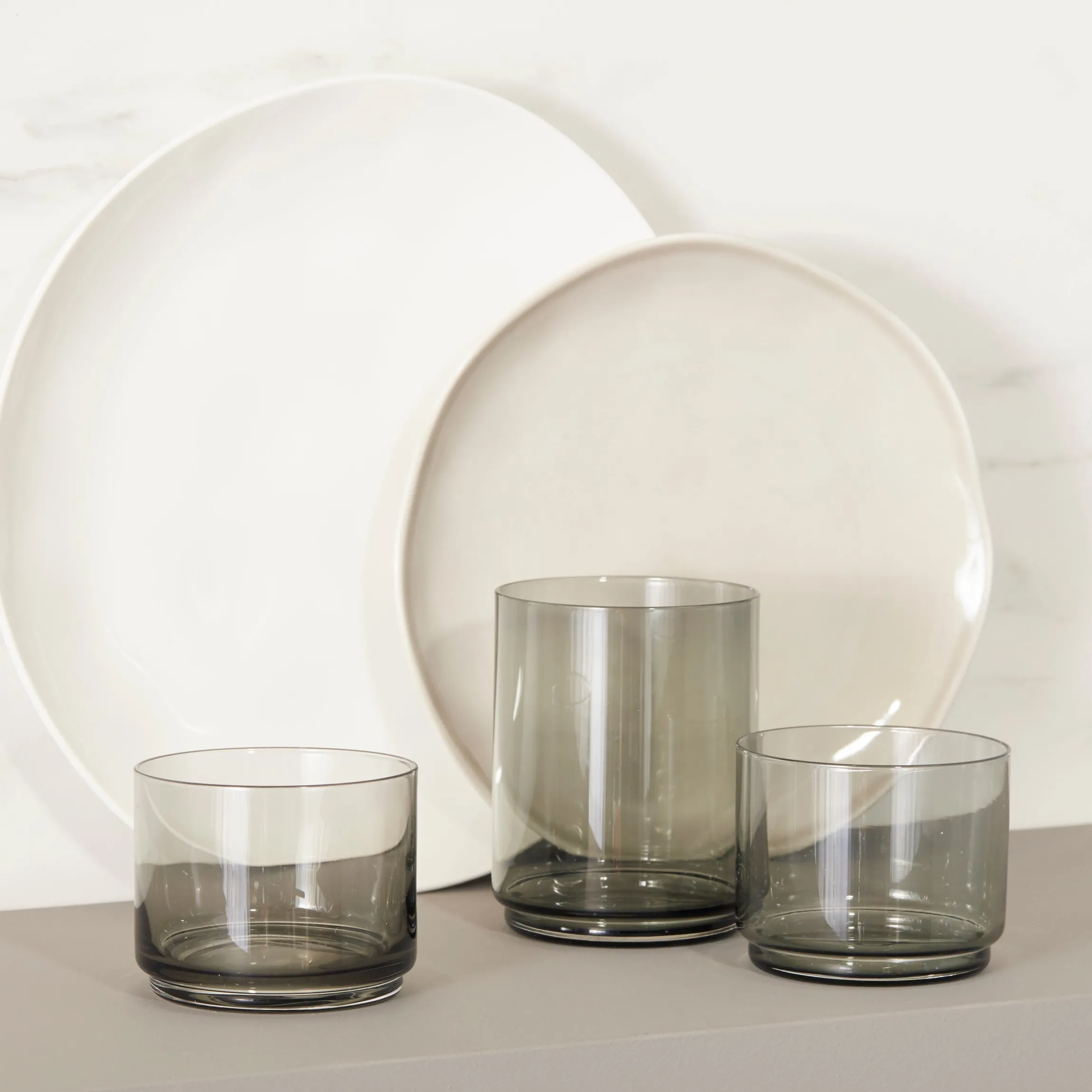 Bay Colors White 12-Piece Dinnerware Set