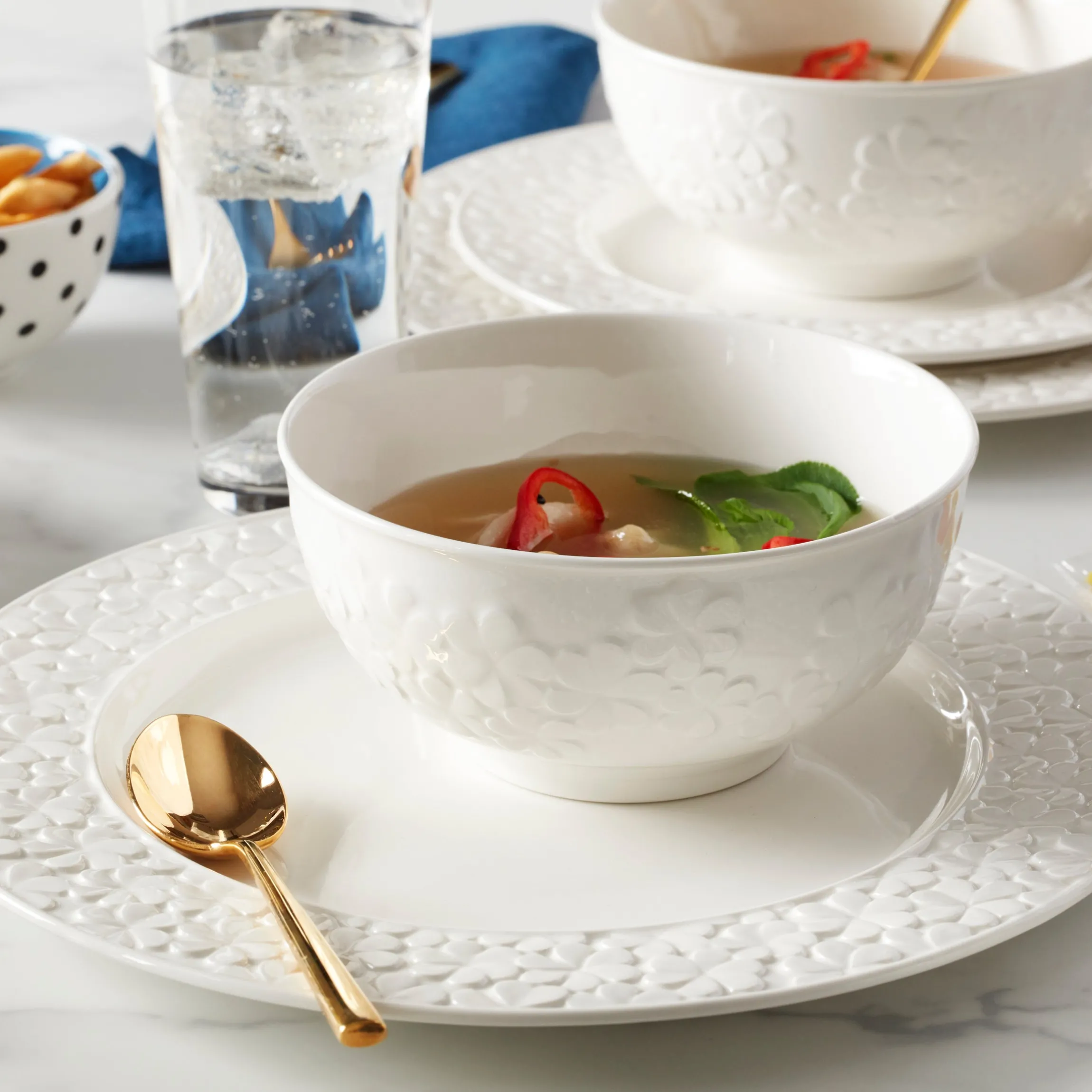 Blossom Lane Accent Plates, Set of 4