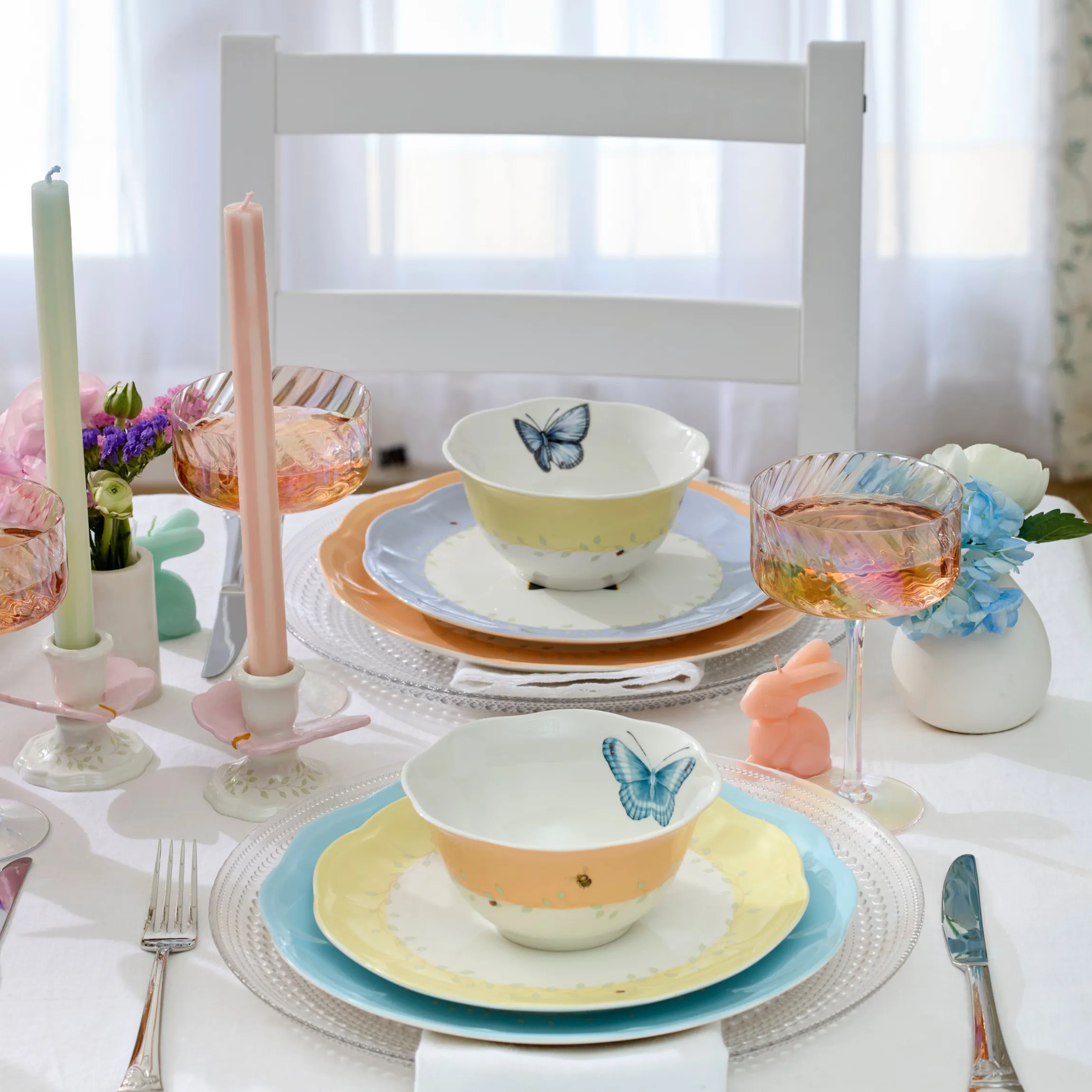 Butterfly Meadow Colors 18-Piece Dinnerware Set