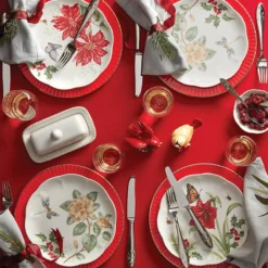Butterfly Meadow Holiday 18-Piece Dinnerware Set