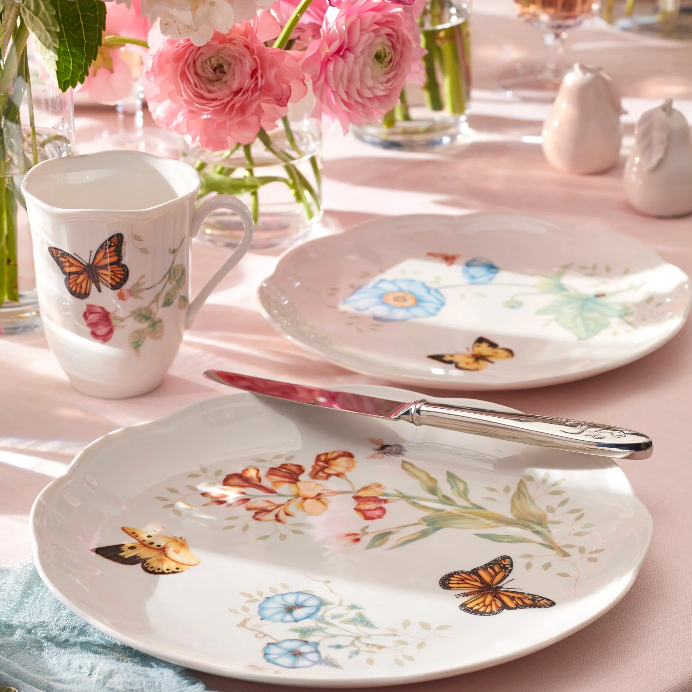 Butterfly Meadow Monarch Dinner Plate