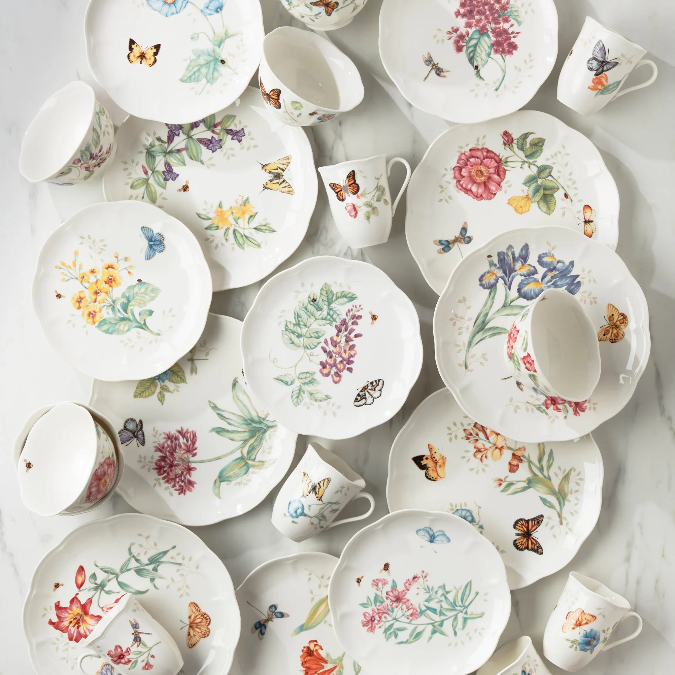 Butterfly Meadow 24-Piece Dinnerware Set