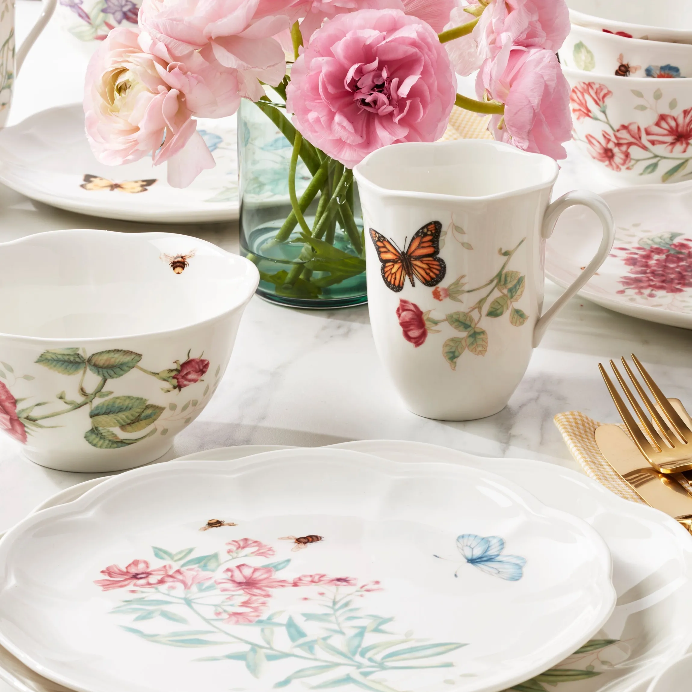 Butterfly Meadow 24-Piece Dinnerware Set
