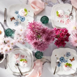 Butterfly Meadow Square 18-Piece Dinnerware Set