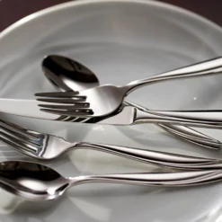 Camlynn 45-Piece Flatware Set