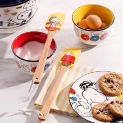 Chef Snoopy Yellow Spatulas, Set of 2
