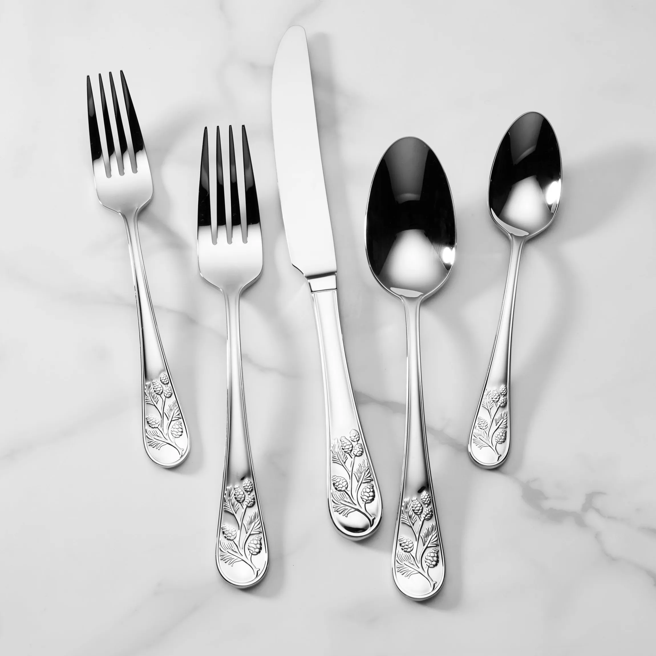 Chestnut Ridge 65-Piece Flatware Set