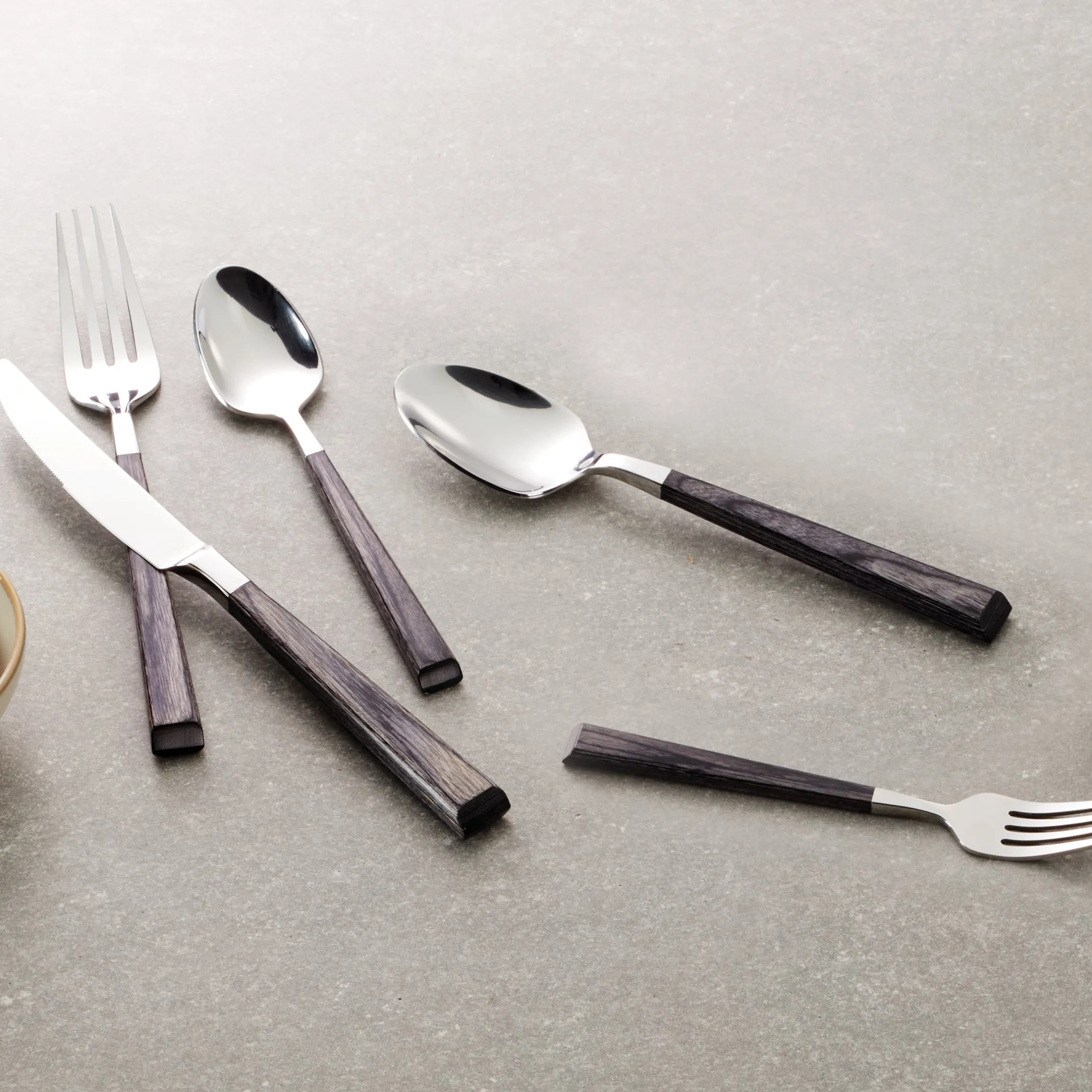 Coronado Charcoal 5-Piece Place Setting