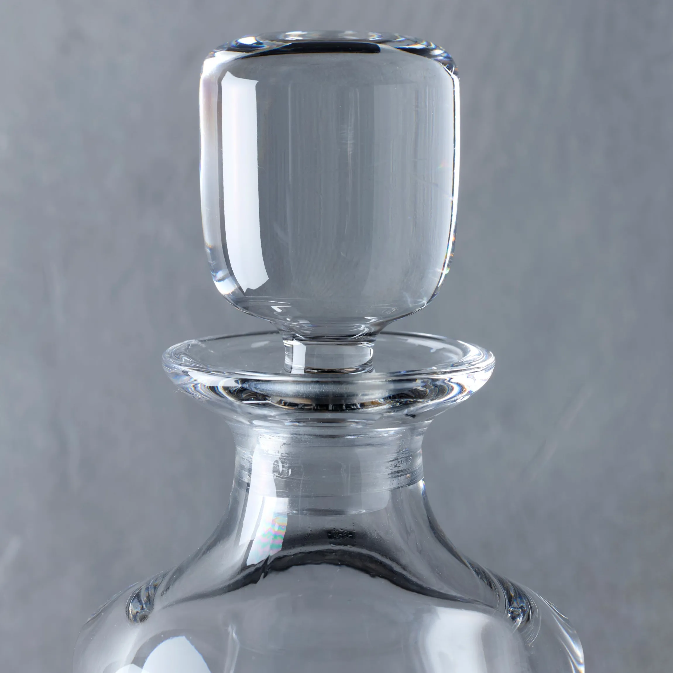 Deklan Crystal Decanter
