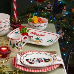 Disney Holiday Hors d'Oeuvres Tray