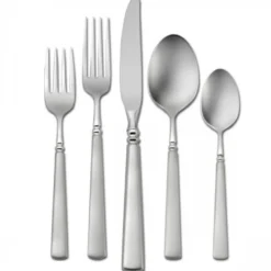 Easton Satin 20-Piece Flatware Set