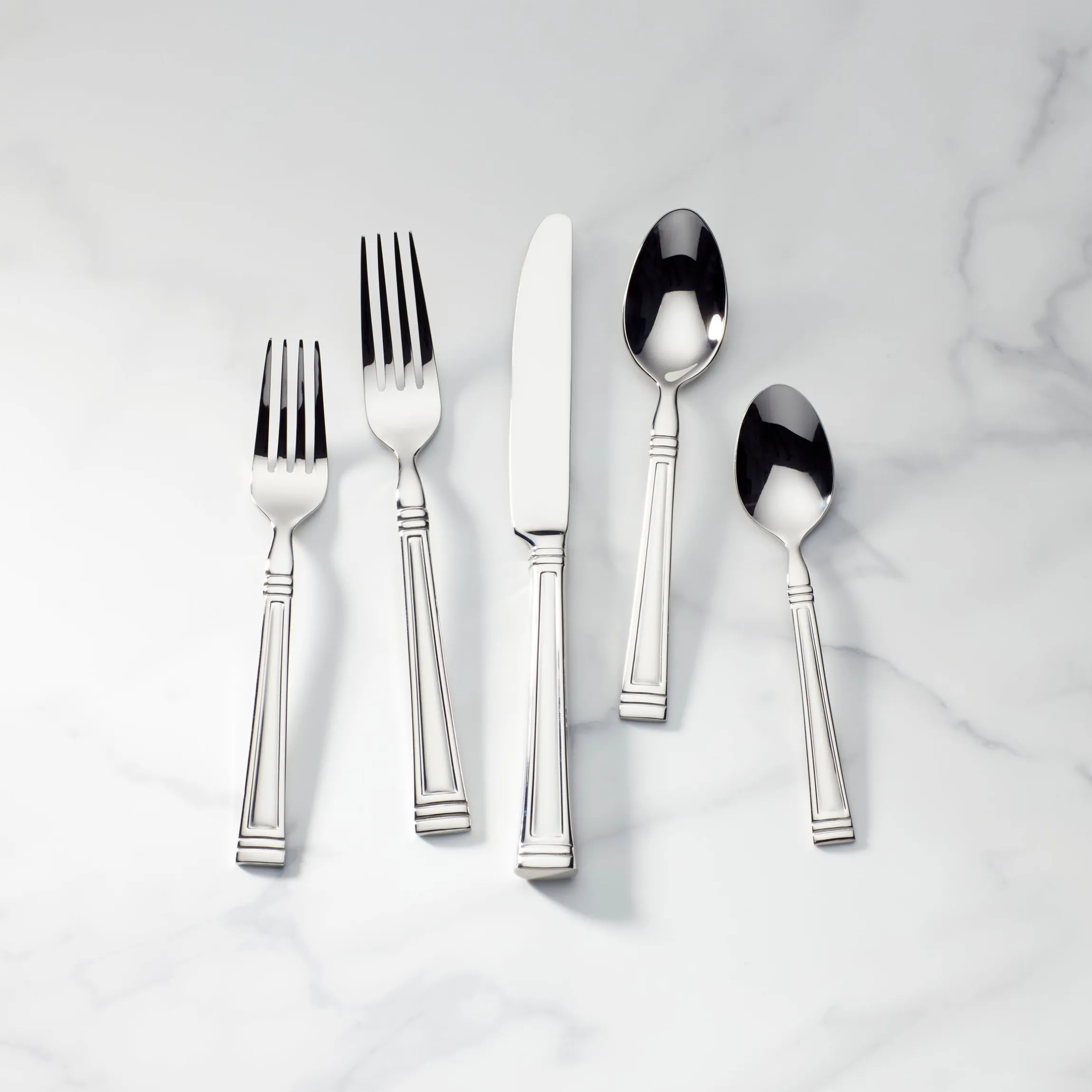 Esquire 65-Piece Flatware Set