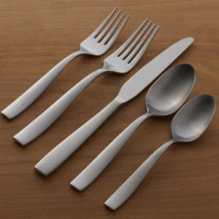 Everdine 20-Piece Flatware Set