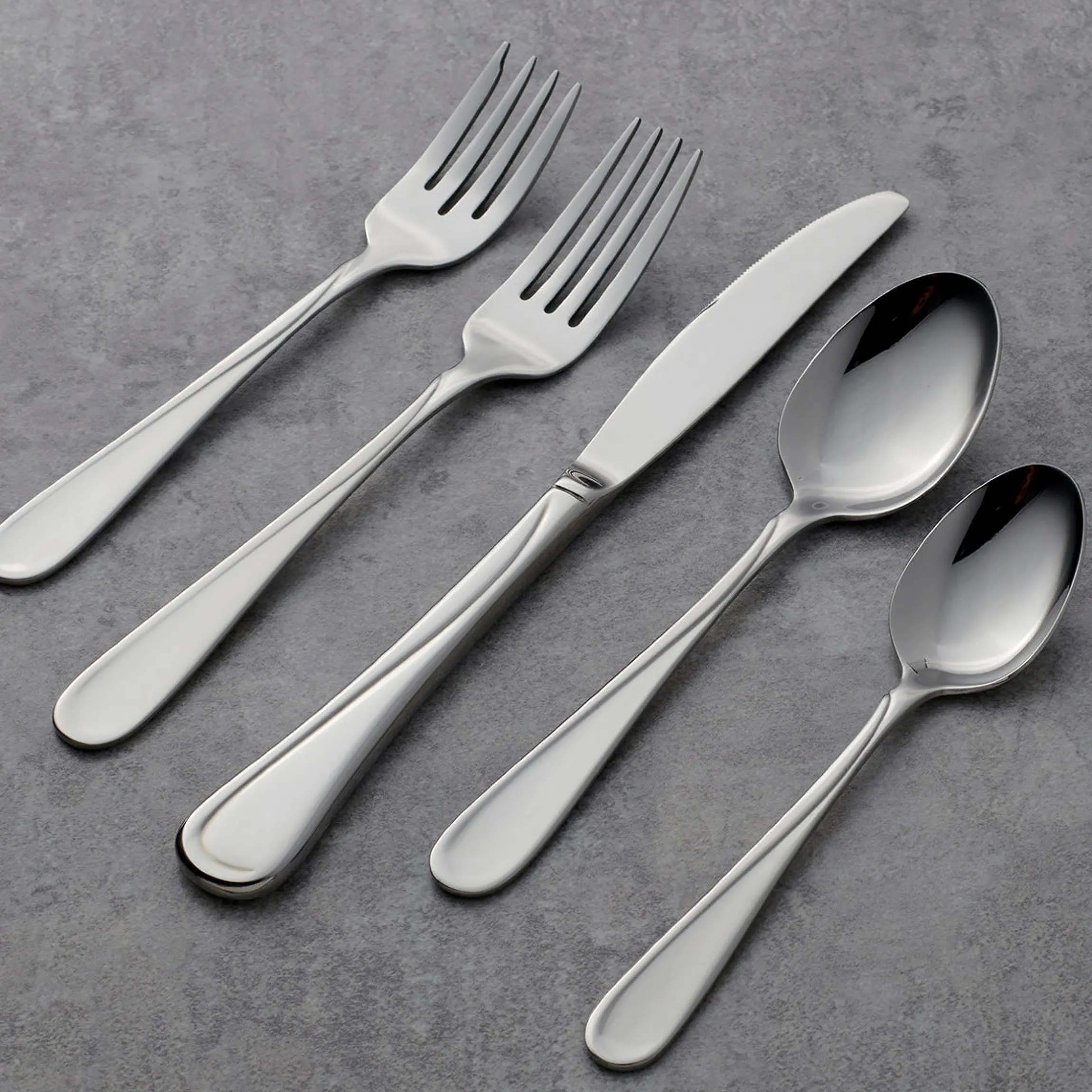 Flight 65-Piece Flatware Set