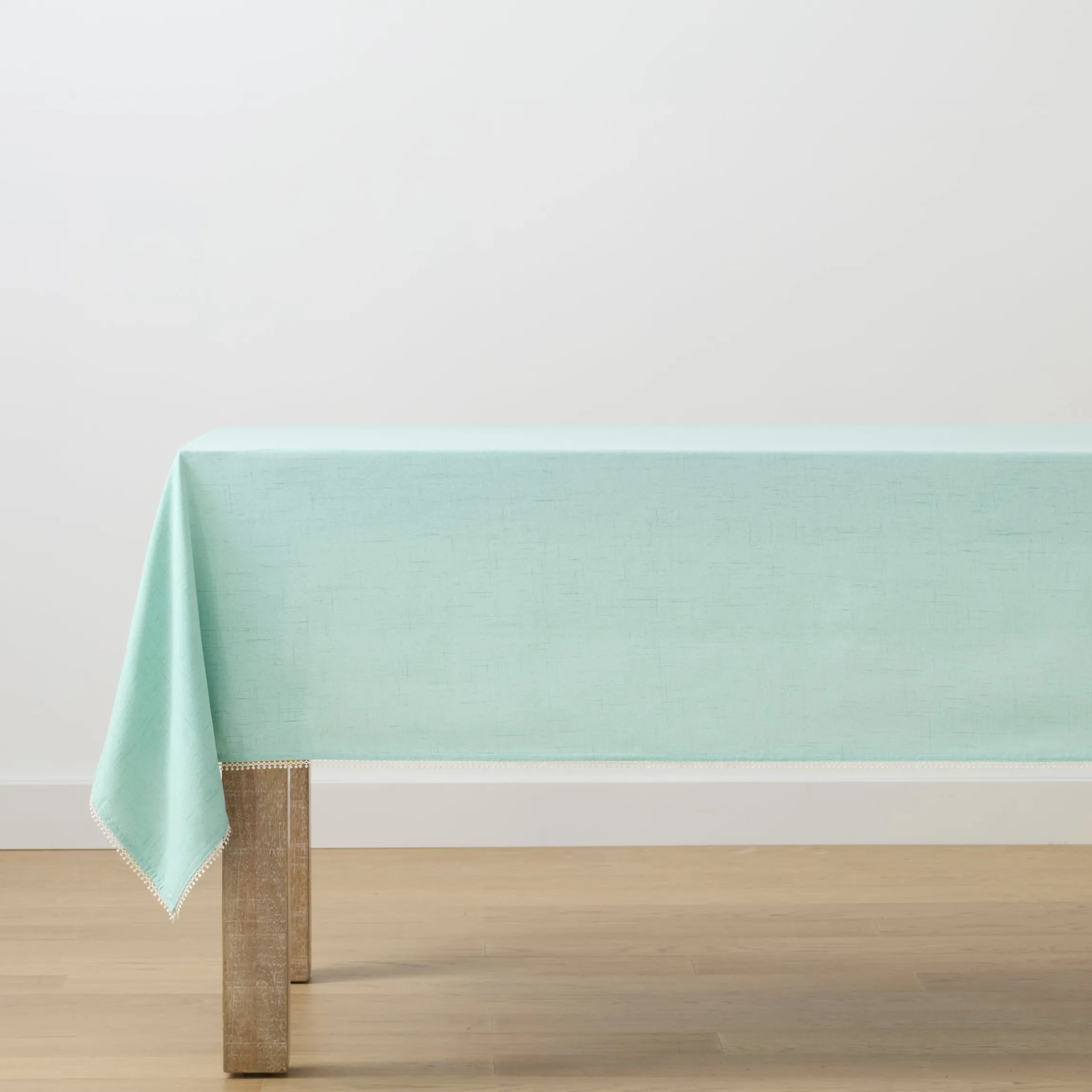 French Perle Ice Blue 60x84 Tablecloth
