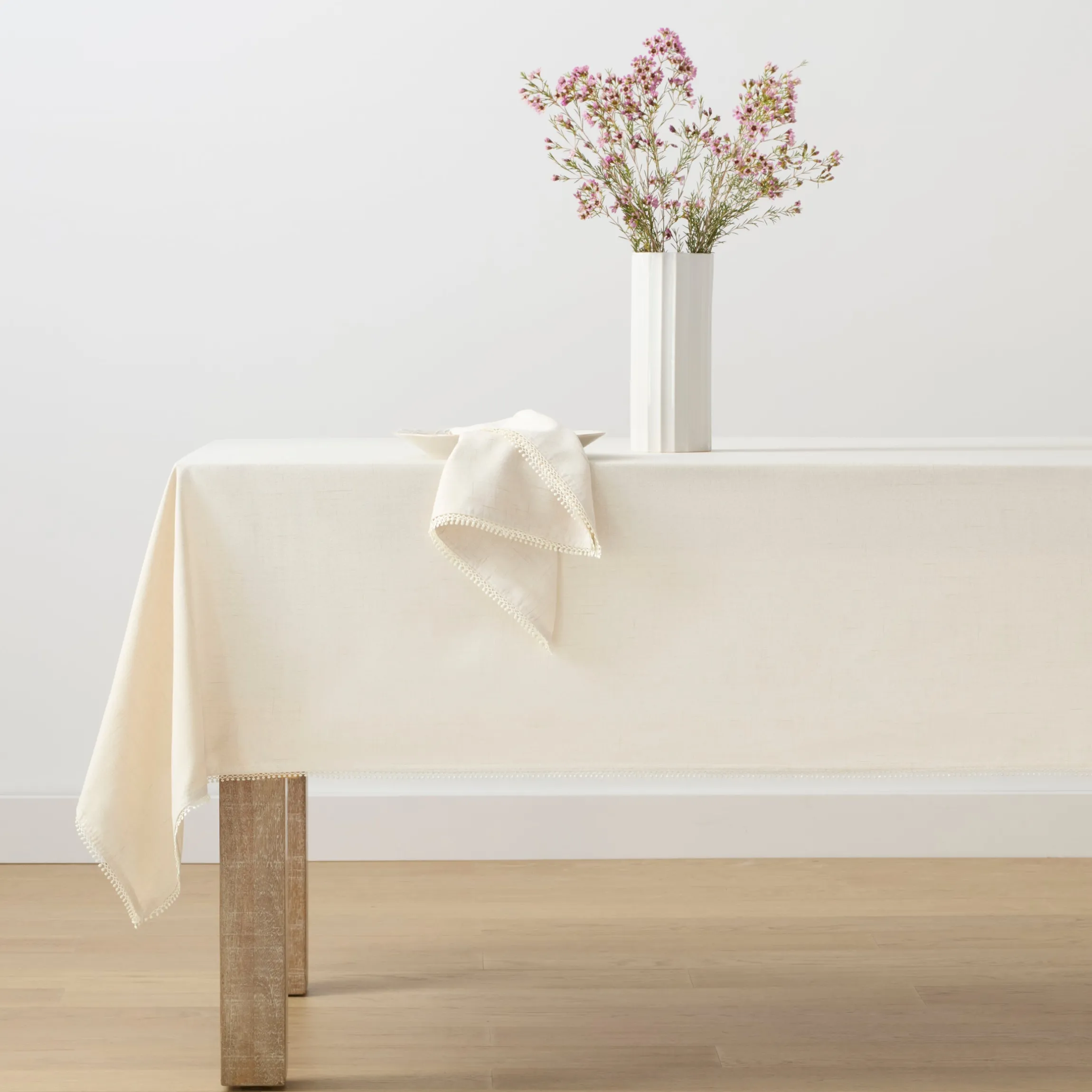 French Perle Natural 60x84 Tablecloth