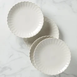 French Perle Scallop White Dinner Plates, Set of 4
