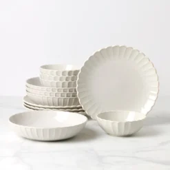 French Perle Scallop White 12-Piece Dinnerware Set