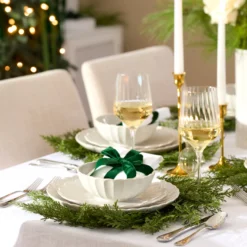 French Perle Scallop White 12-Piece Dinnerware Set