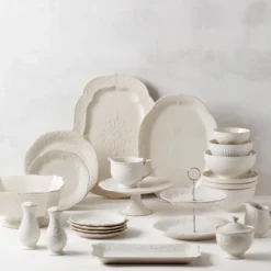 French Perle White Centerpiece Bowl