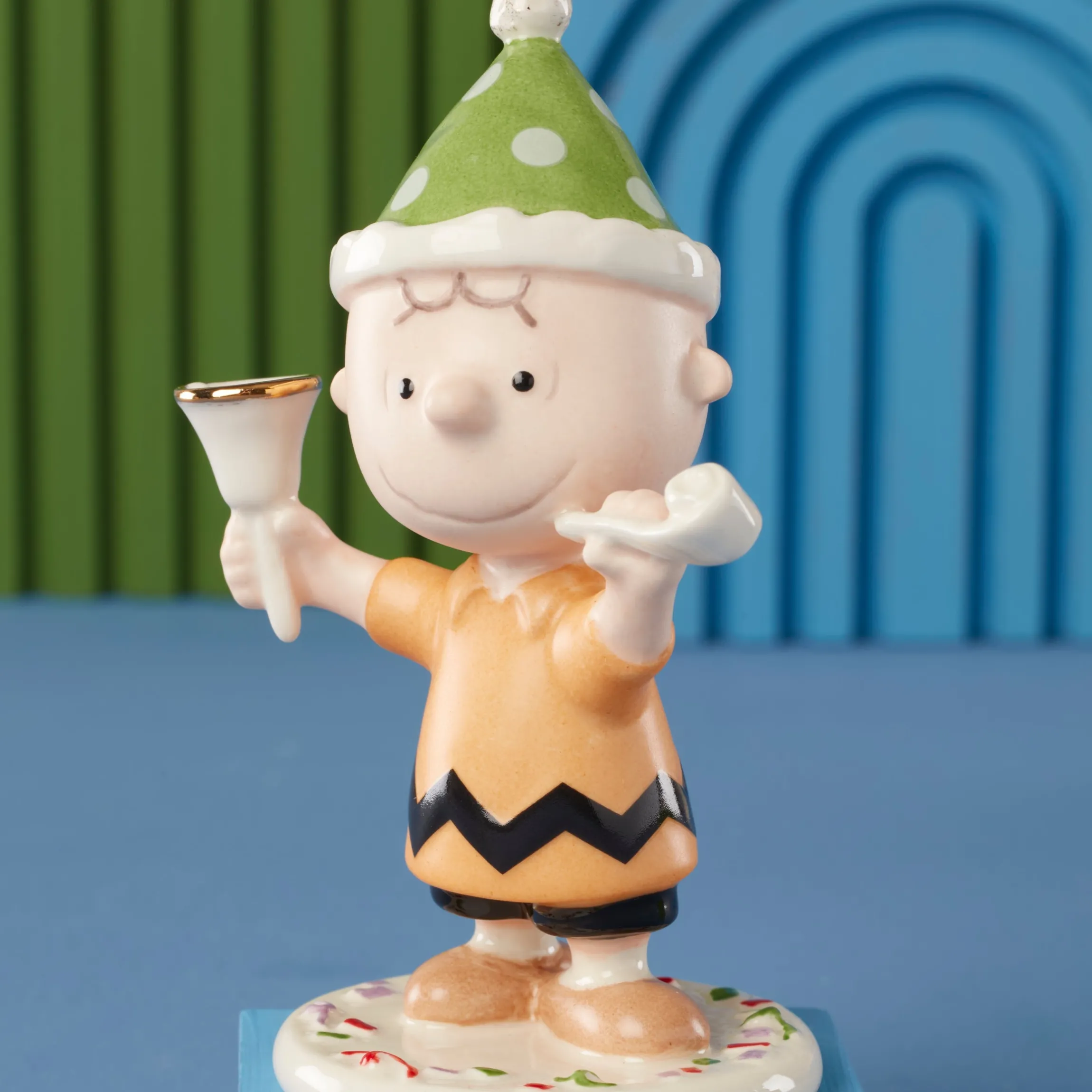 Happy New Year Charlie Brown 5-Piece Figurine Set