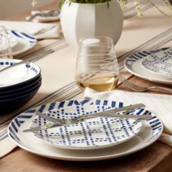 Harbour 12-Piece Dinnerware Set