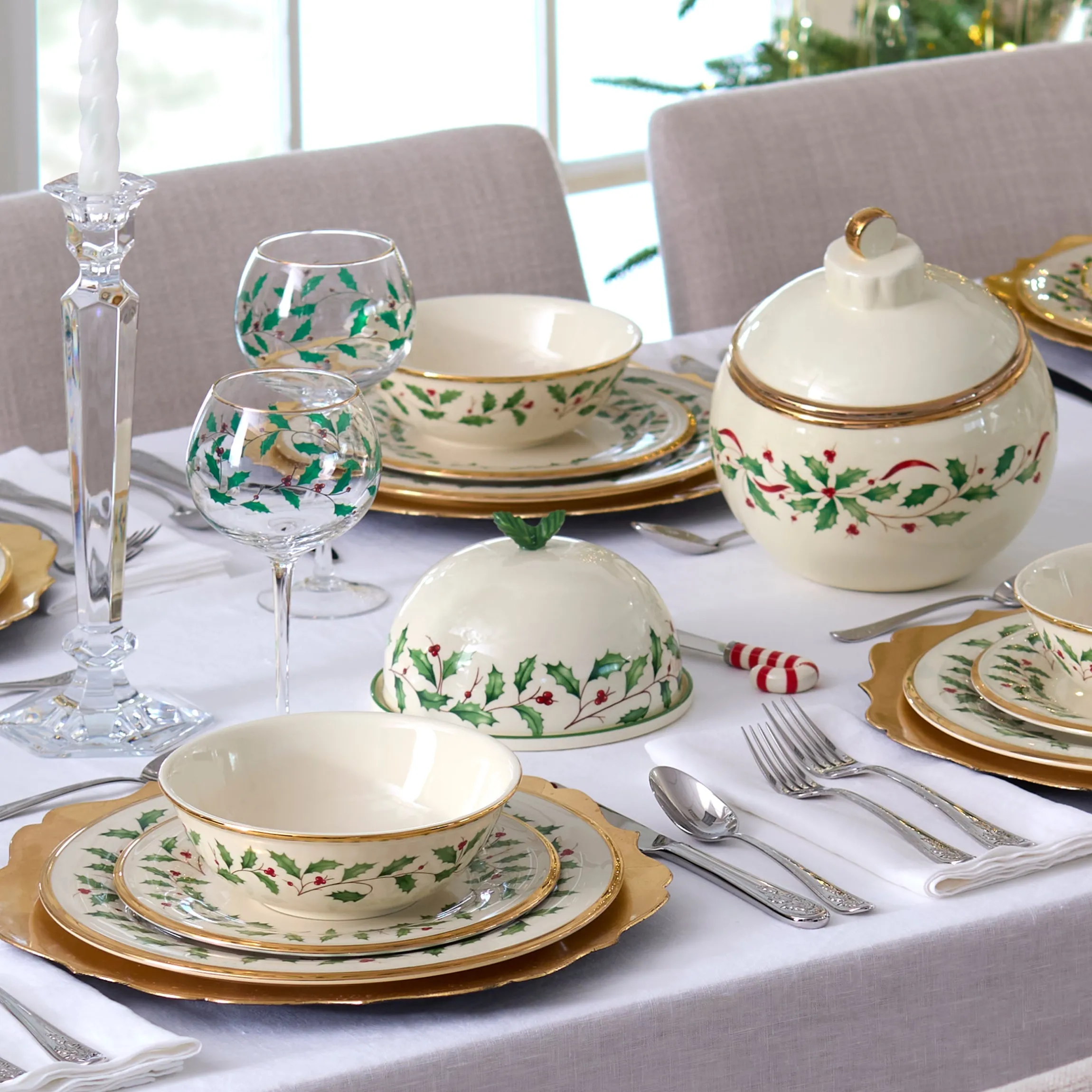 Holiday Place Setting Bowls - Set of 4