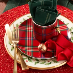 Holiday Red Tartan Accent Plates, Set of 4