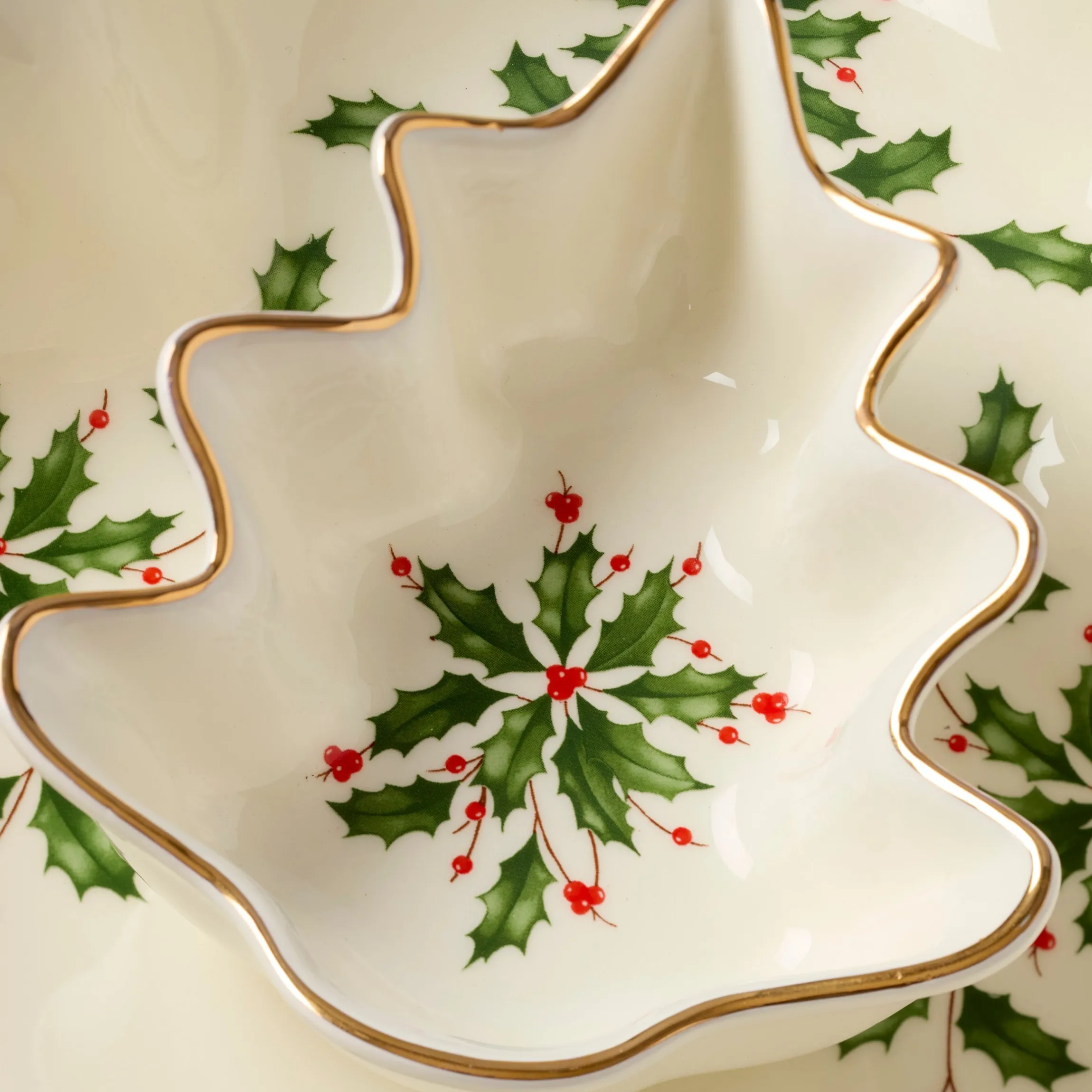 Holiday Tree Chip & Dip Set