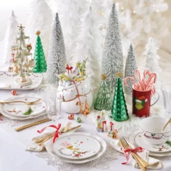 How The Grinch Stole Christmas 12-Piece Ornament & Tree Set