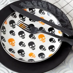 James Street Black Satin 20-Piece Flatware Set