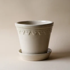 Kobenhavner Glazed Sand Stone 16cm Pot with Saucer