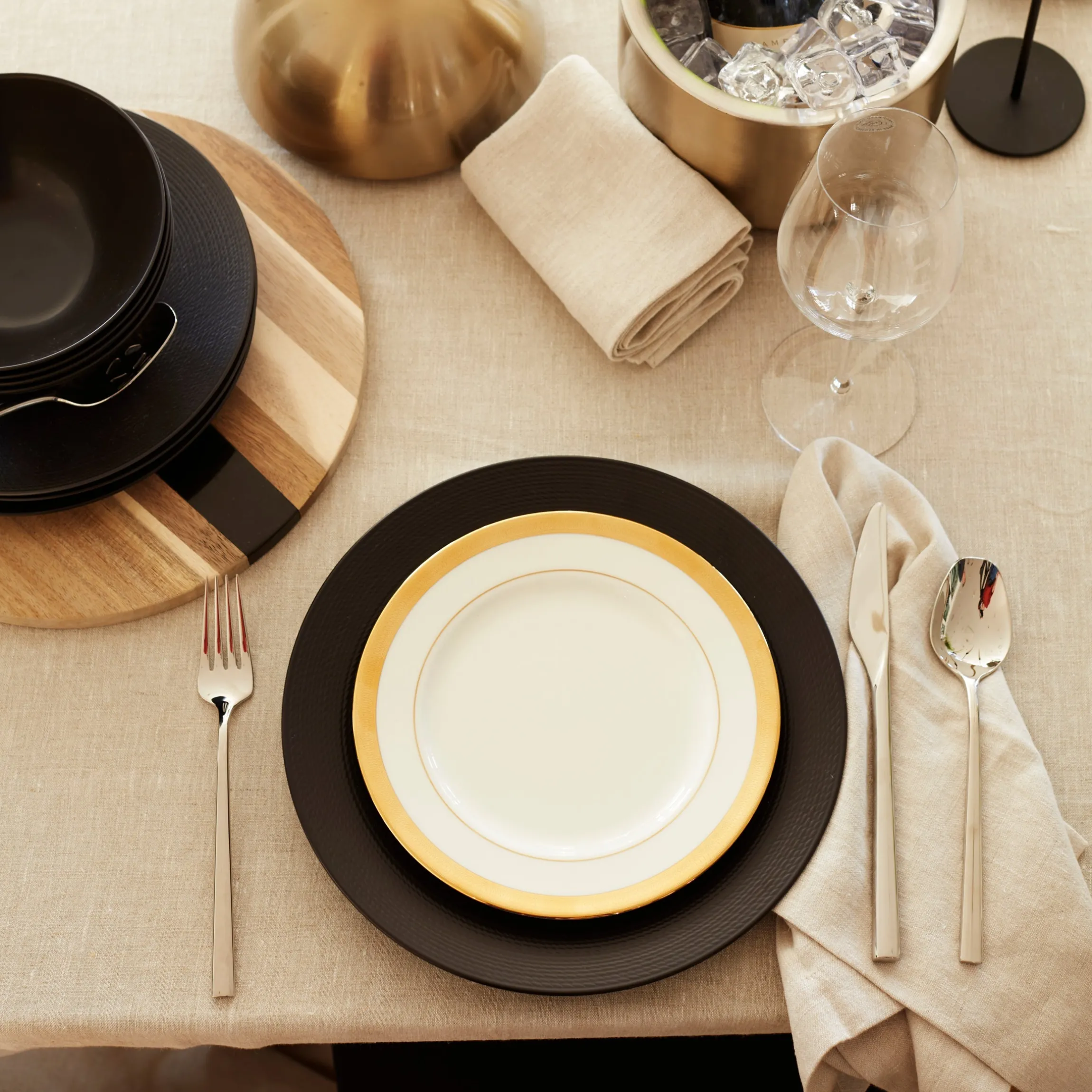 LX Collective Black 12-Piece Dinnerware Set