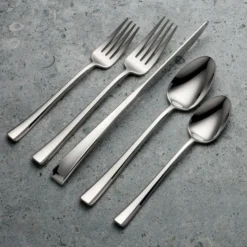 Maxine 20-Piece Flatware Set