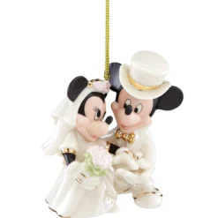 Minnie's Dream Wedding Ornament