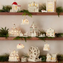 Mistletoe Park Lit Flower Shop Figurine