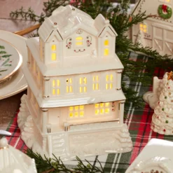 Mistletoe Park Victorian House Lit Figurine