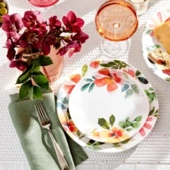 Moda 75-Piece Flatware Set