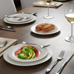Moda Satin 65-Piece Flatware Set