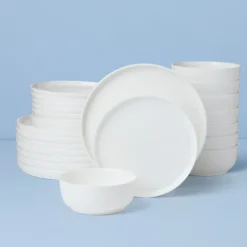 Modern White 24-Piece Dinnerware Set