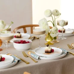 Modern White 24-Piece Dinnerware Set