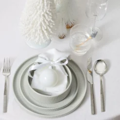 Modulus 20-Piece Flatware Set