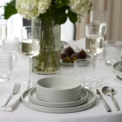 Modulus 20-Piece Flatware Set