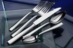 Monolith 20-Piece Flatware Set