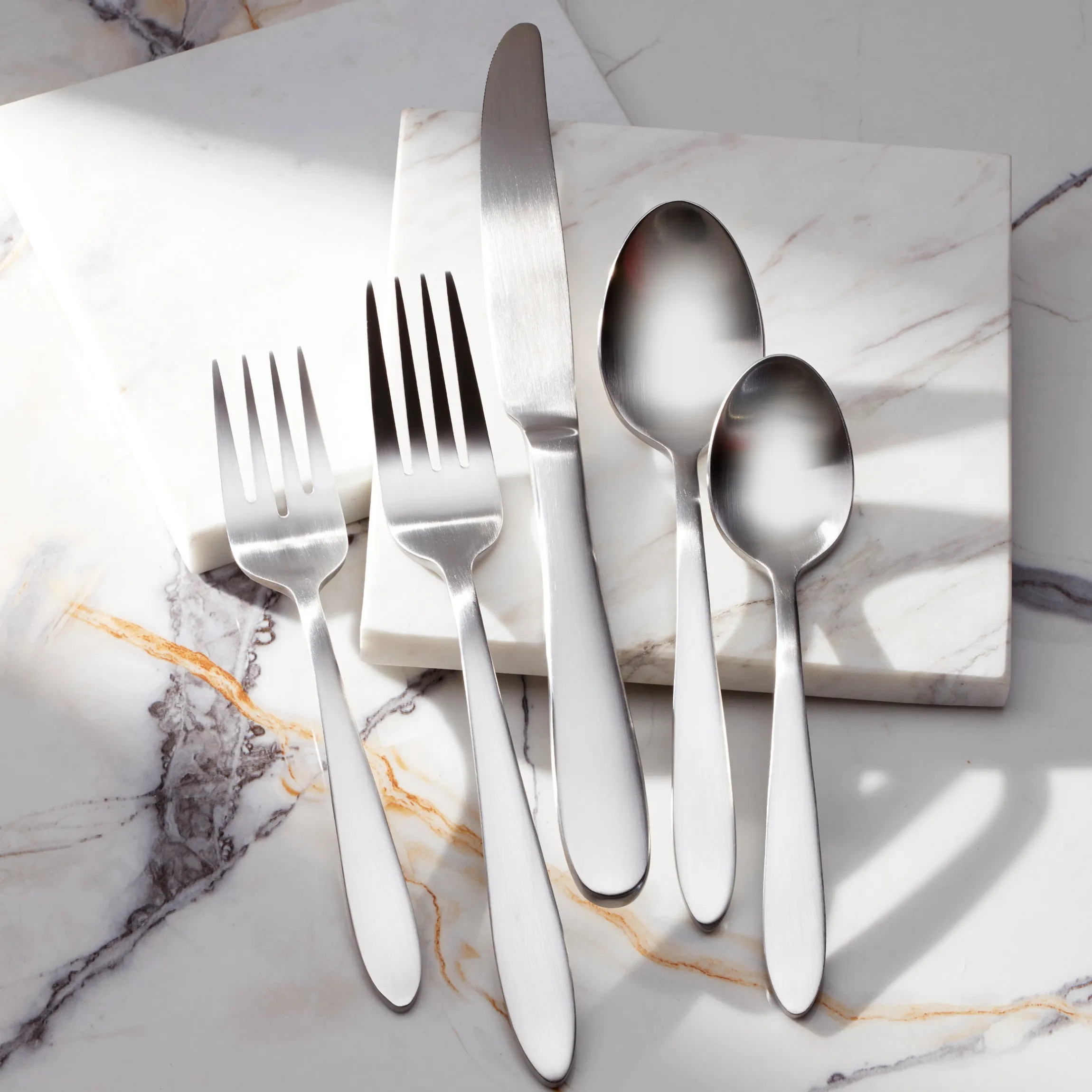 Mooncrest Satin 20-Piece Flatware Set