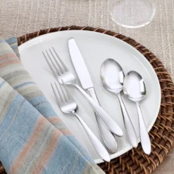 Mooncrest Satin 20-Piece Flatware Set