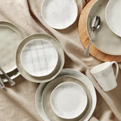 Oyster Bay Assorted Tidbit Plates - Set of 4
